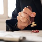 ¿Es lo mismo apostillar que legalizar?